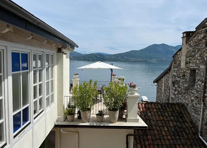 Schwalbenhaus * Oggebbio